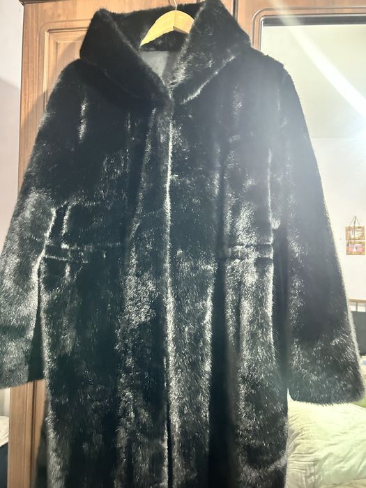 Эко шуба новые не одевала размер 50