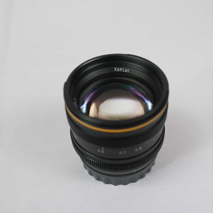 Обектив 50мм Sony E mount APS , Kamlan 50mm F1.1 , A6100 , A6400 и др.