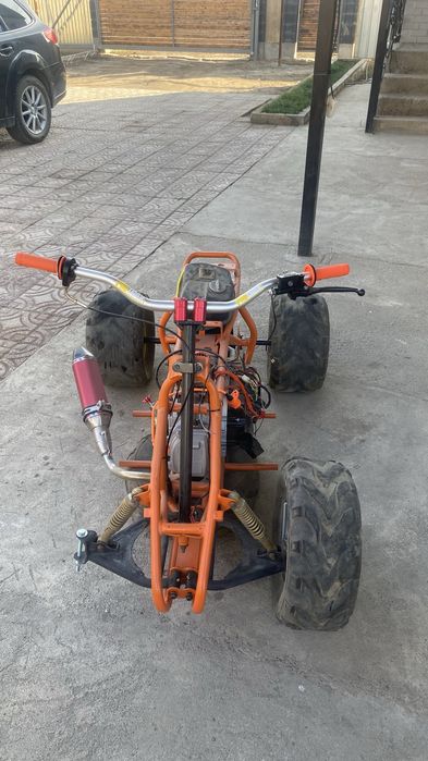 квадроцикл продам