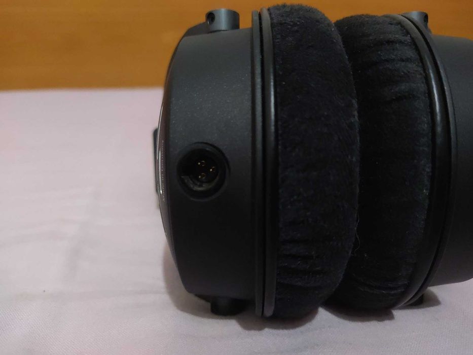 Слушалки beyerdynamic DT 1990 Pro