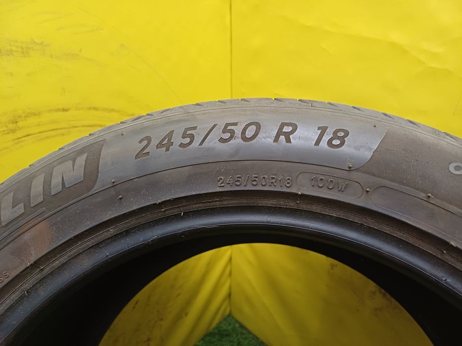 Шина 245/50 R18 Michelin.