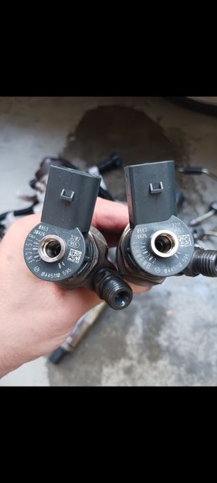 Kit injectie injectoare bmw e90f10f11f20f30f31f32f36 f25x3 143 184 cai