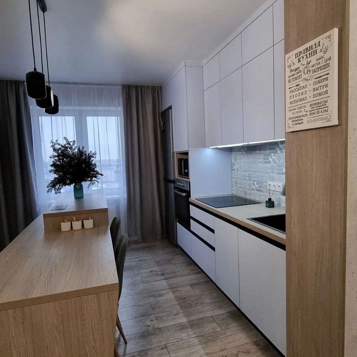 Кухонный гарнитур/ кухни под заказ