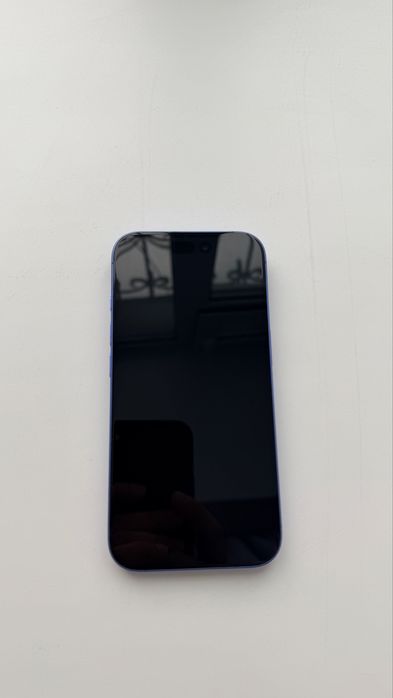 iPhone 16 128gb синий