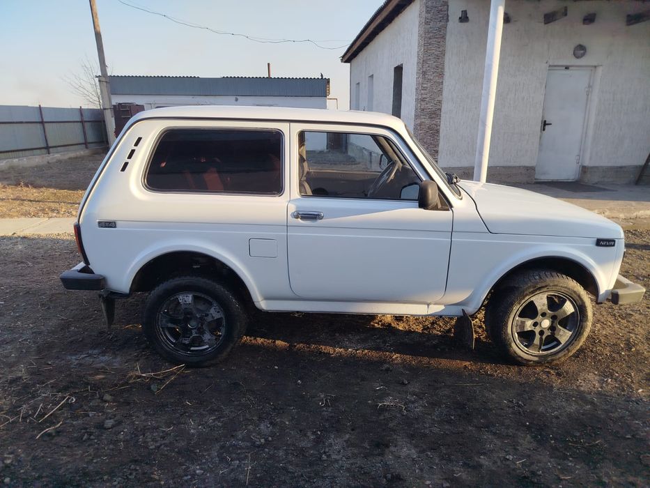 Продам ниву в отличном состояние