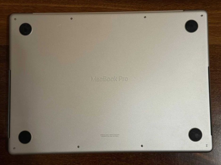 100% M2 Pro chip | ideal holatda + Komplekt