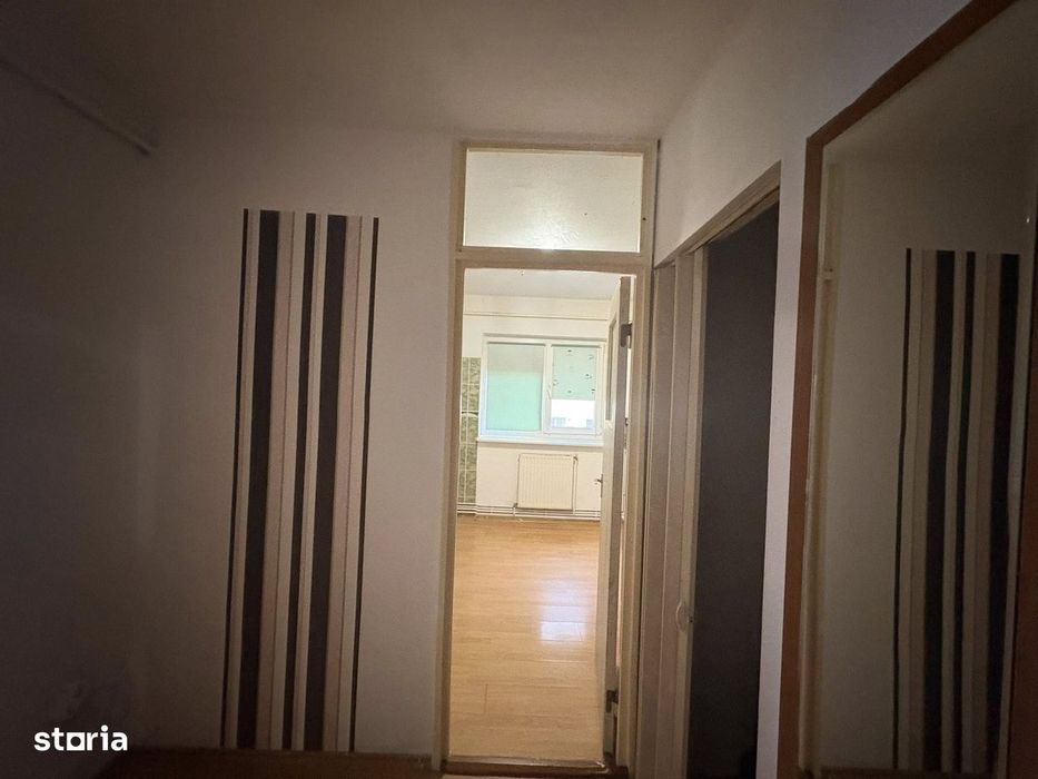 Apartament de 2 camere zon TRIAJ,str Harmanului,