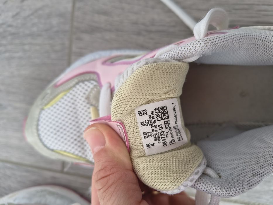 Adidasi Puma 37, 23 cm
