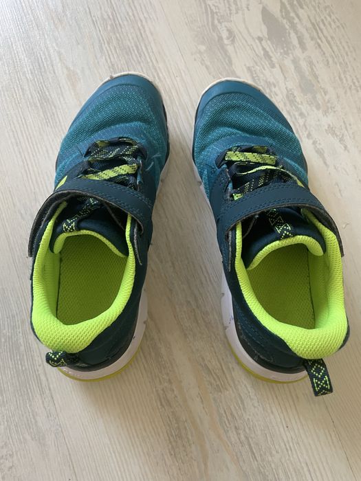 Детски мататонки с велкро номер 33+ подарък маратонки Adidas