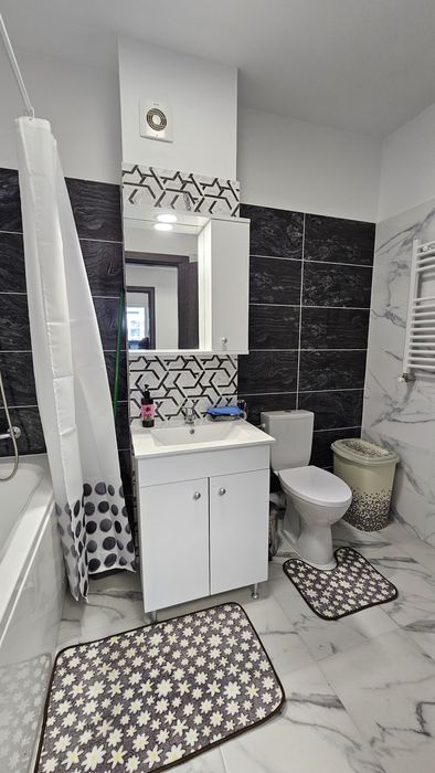 Garsoniera spatioasa cu terasa inchisa