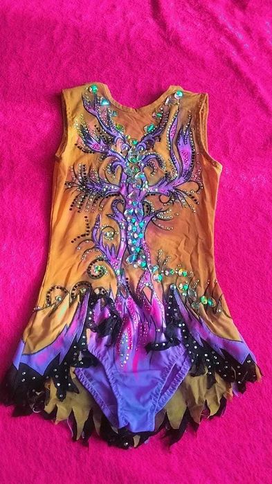 Купальник для художественной гимнастики