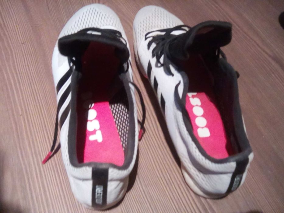 adidas boost шпайкове 40.5