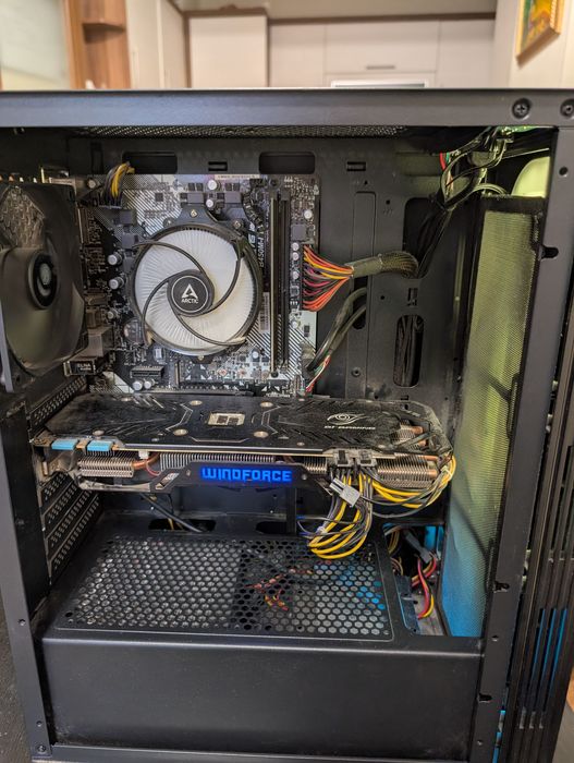 Геймърски компютър AMD ryzen 5 pro, Nvidia GTX970 Windforce