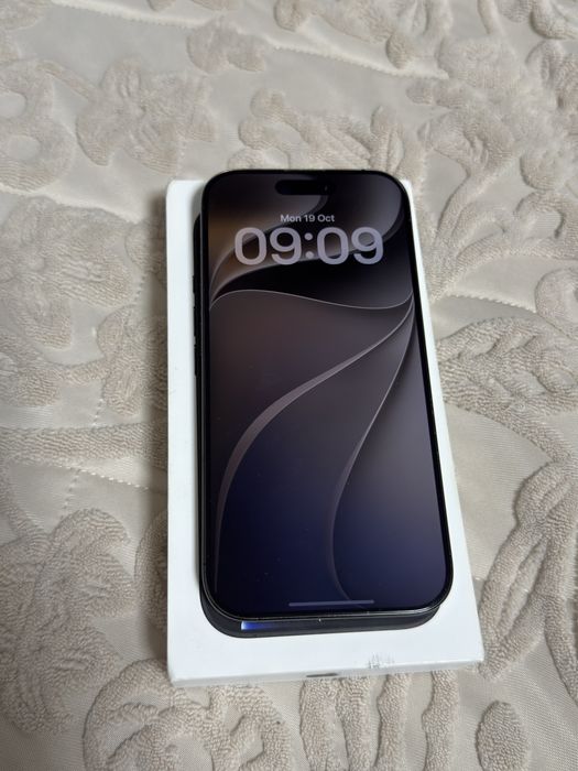 Iphone 16 pro 128gb black