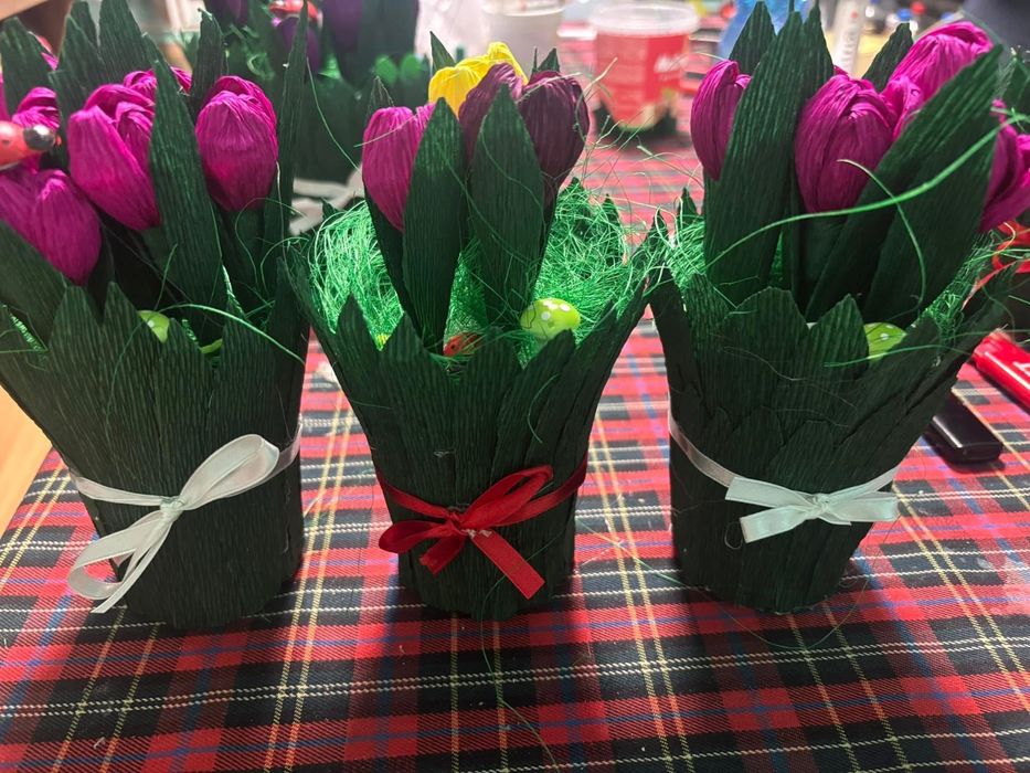 Кокичета и минзухари  от креп хартия