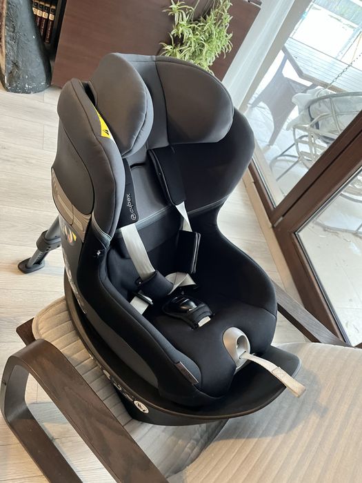 Vând Cybex Sirona S i-Size