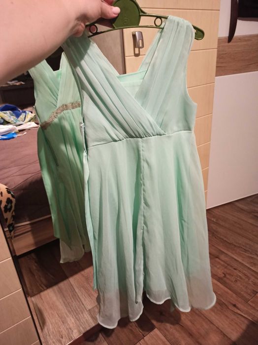 Платье 6-8 лет праздничное