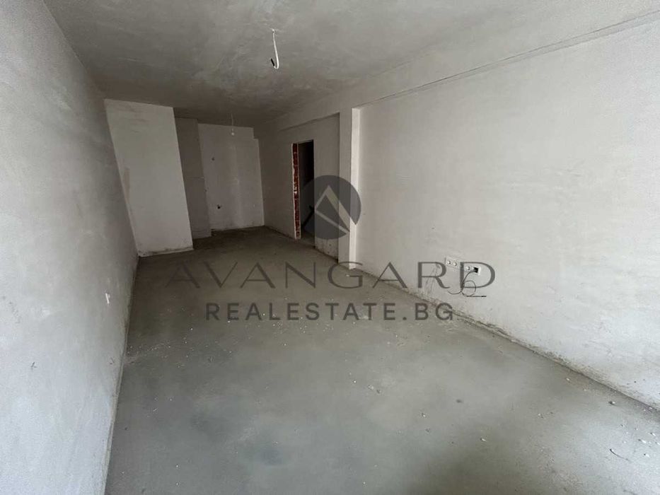 Продава се Двустаен апартамент в Пловдив, Христо Смирненски - 69 кв.м за 1160 €/кв.м - Снимка #2