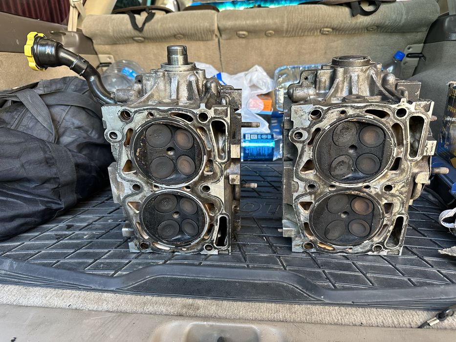 Головы Subaru Outback EJ25 2,5 объем.