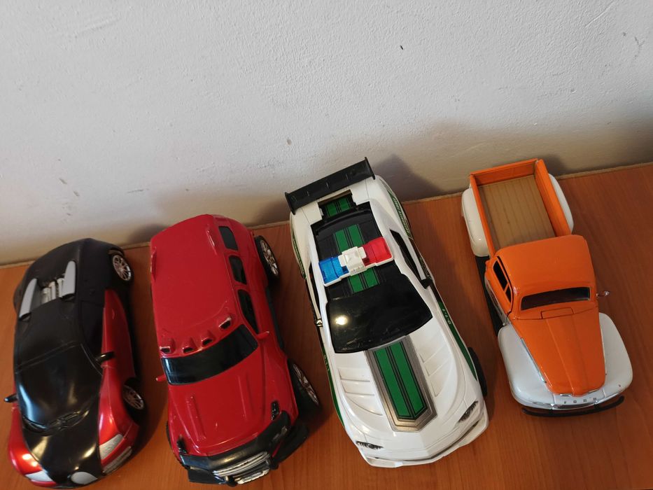 4 masini/ mașinuțe ptr copii / masini joc/ jucarii