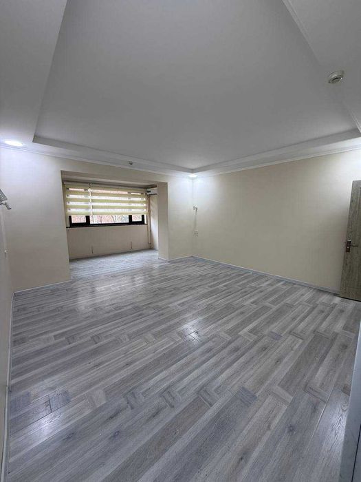 Аренда под клинику, гостиницу, офис, 1200 кв.м. 3-этажа, ул. Сагбан