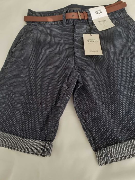 мъжки къси панталони с колан