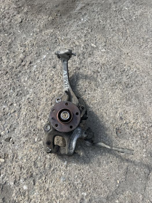 Преден ляв шенкел Audi A5 8T – 8K0407257AB / A4 B8 Q5 A6 C7 A7 Преден десен шенкел Audi A5 8T – 8K0407258AB / A4 B8 Q5 A6 C7 A7