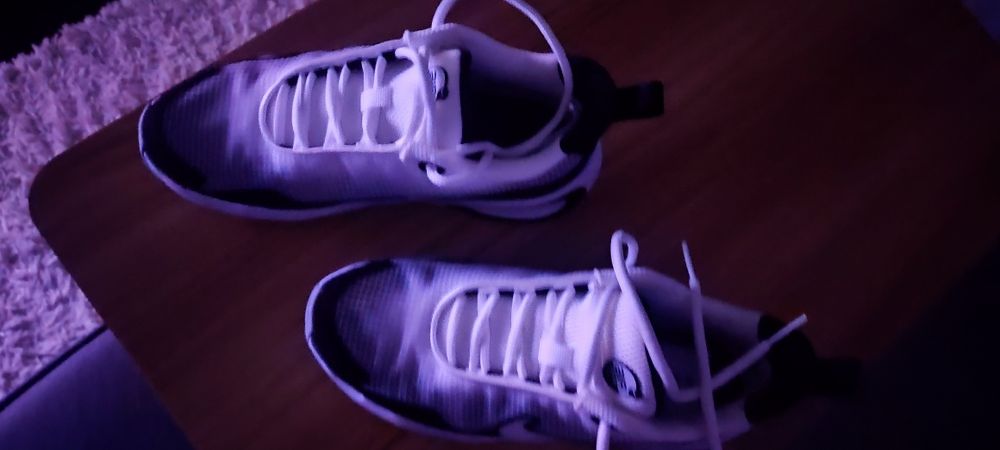 Nike Air Max Nova
