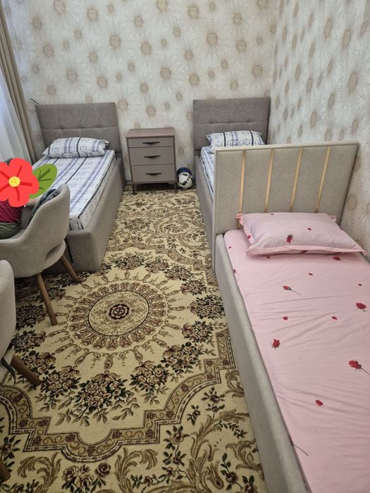 Beruniy metro 3 hona 93 kv 4 etaj / 4 Yangi uy