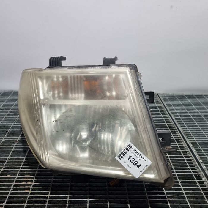 Far Dreapta Nissan Pathfinder 2004 - 2010 SUV 4 Usi (1394) Fara xenon Garantie