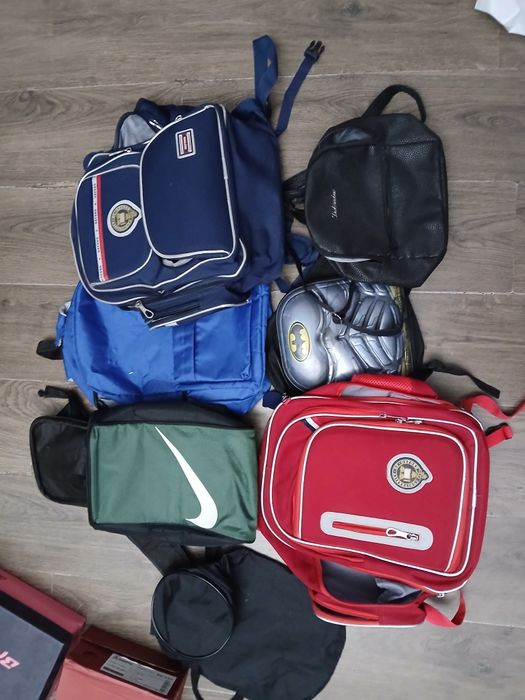 Сумки рюкзаки в хорошем состоянии