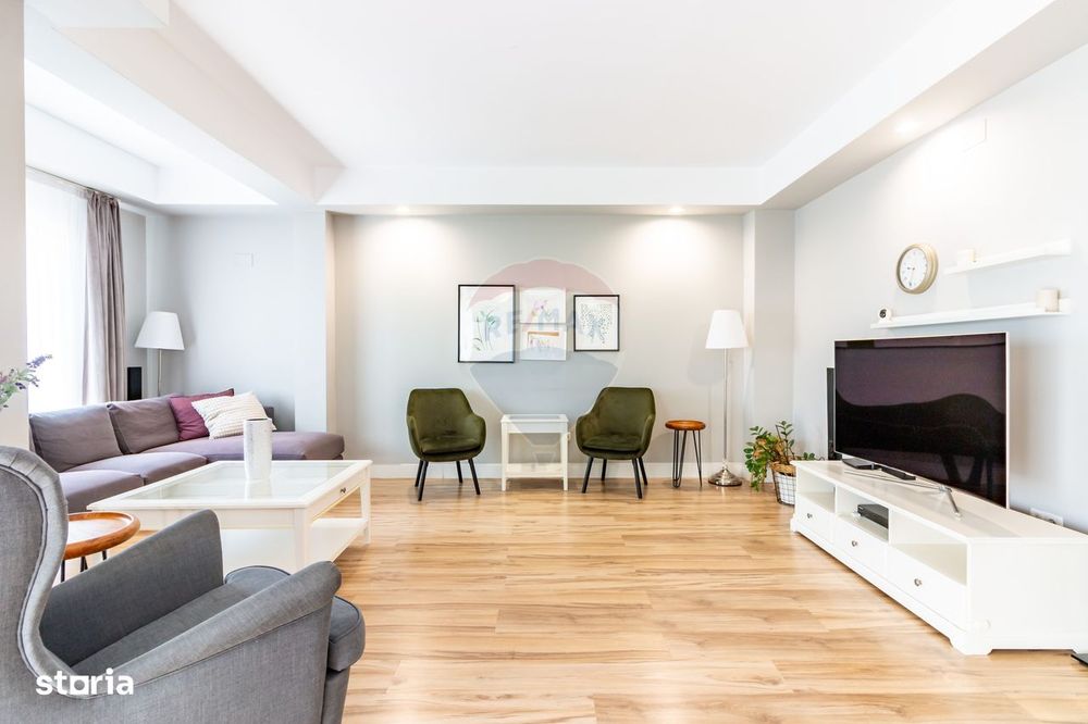 Apartament cu 4 camere de vanzare in Cosmopolis, parcare, terasa 50 mp