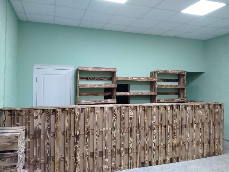 Торговое оборудование из паллет