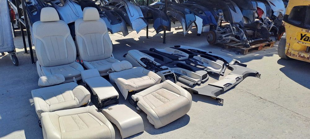 Кожен салон BMW G11