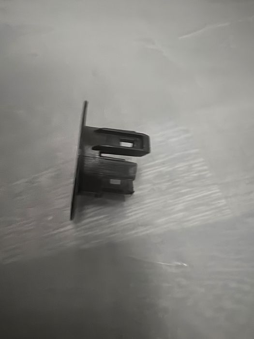 Продавам задна броня BMW F30 M3 стил