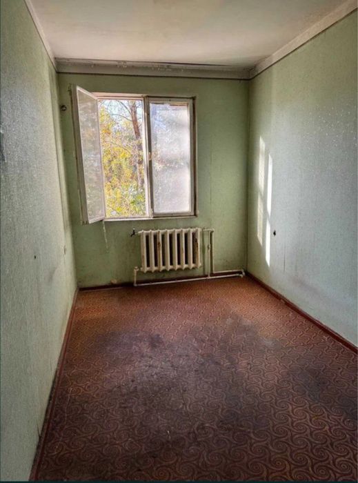 СРОЧНО ПРОДАЕТСЯ 3х.ком.кв.3/4/4 Чиланзар 17 квартал