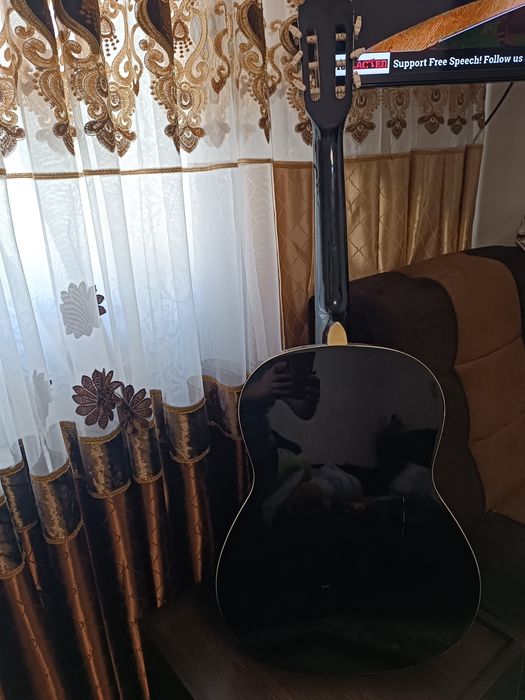 Акустическая гитара Yamaha FC3900