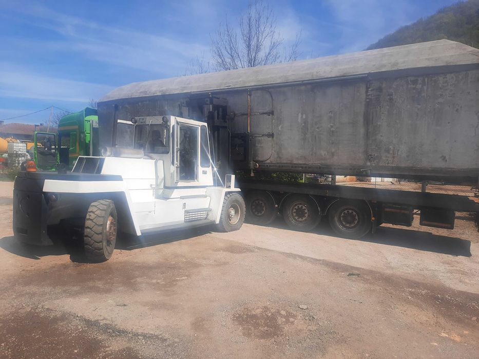 Мотокар 16 тонен , услуги и наем