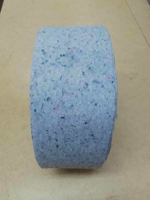 Продам кошму  30м