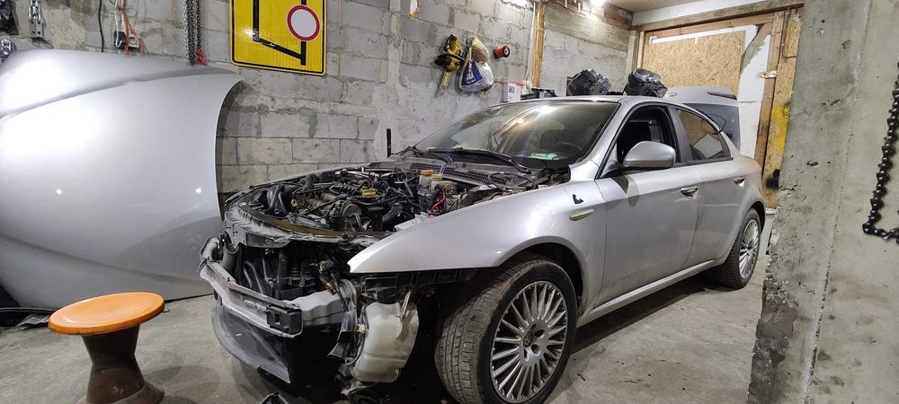 Alfa Romeo 159 1.9 JTD на части