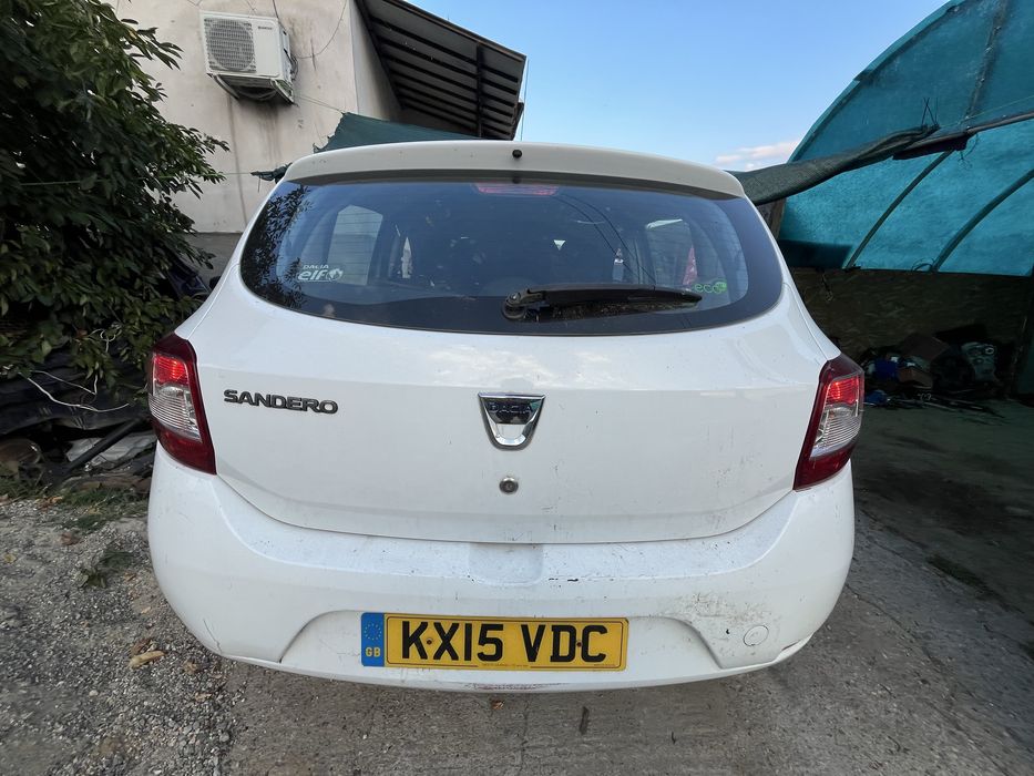 Dezmembrez dacia sandero 0.9 tce