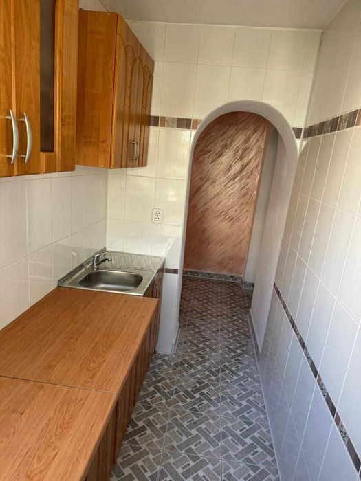 Apartament cu 2 camere,semidecomandat