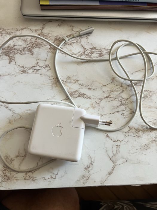 Apple macbook pro