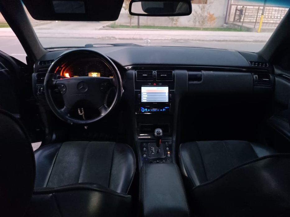 Продаётся свой автомобиль Mercedes Benz W210, 2001 г.в.