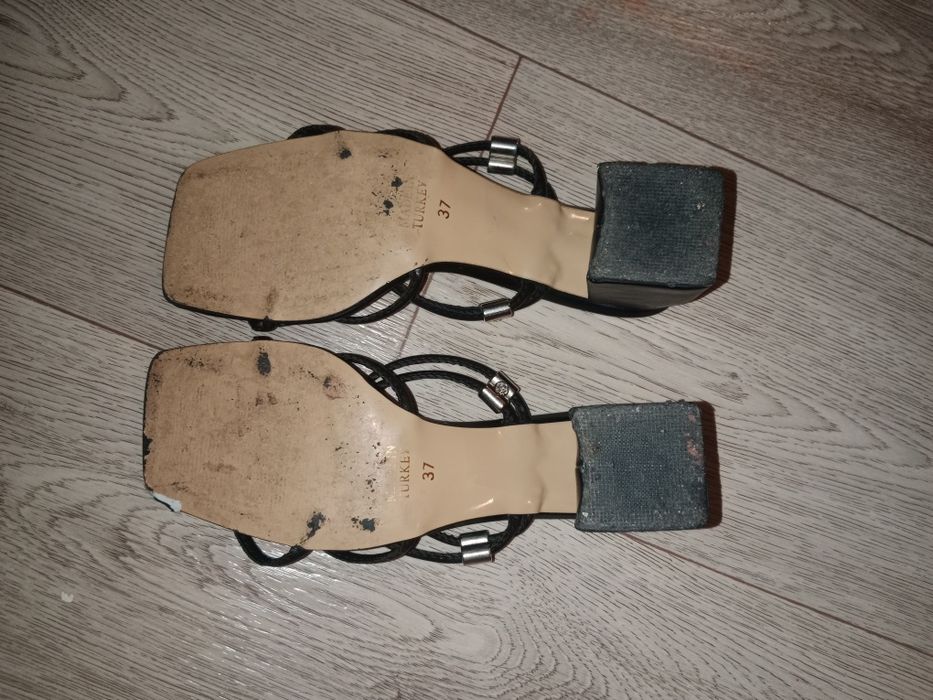 Аяқ киім туфлии, каблук