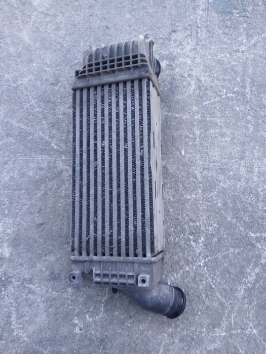 Интеркулер радиатор Valeo за Citroen C5 1.6 hdi (2004-2011) 9657073480