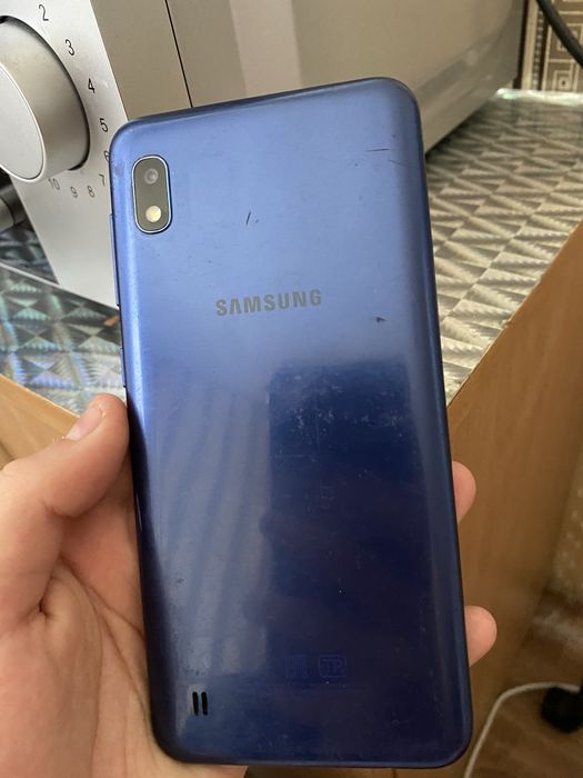 Продам самсунг а10