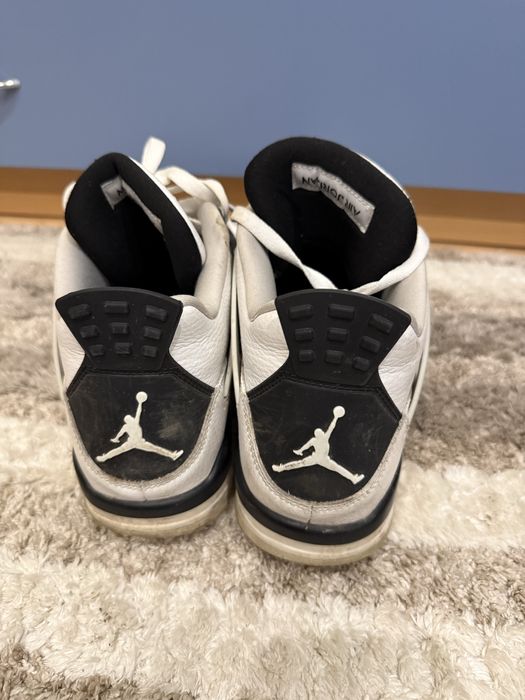 Jordan 4 military black