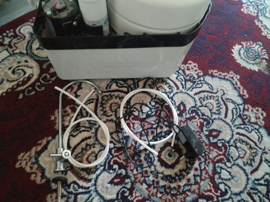 Suv filtrlash uskunasi