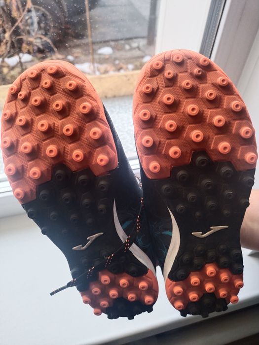 Продам сороконожки новые.